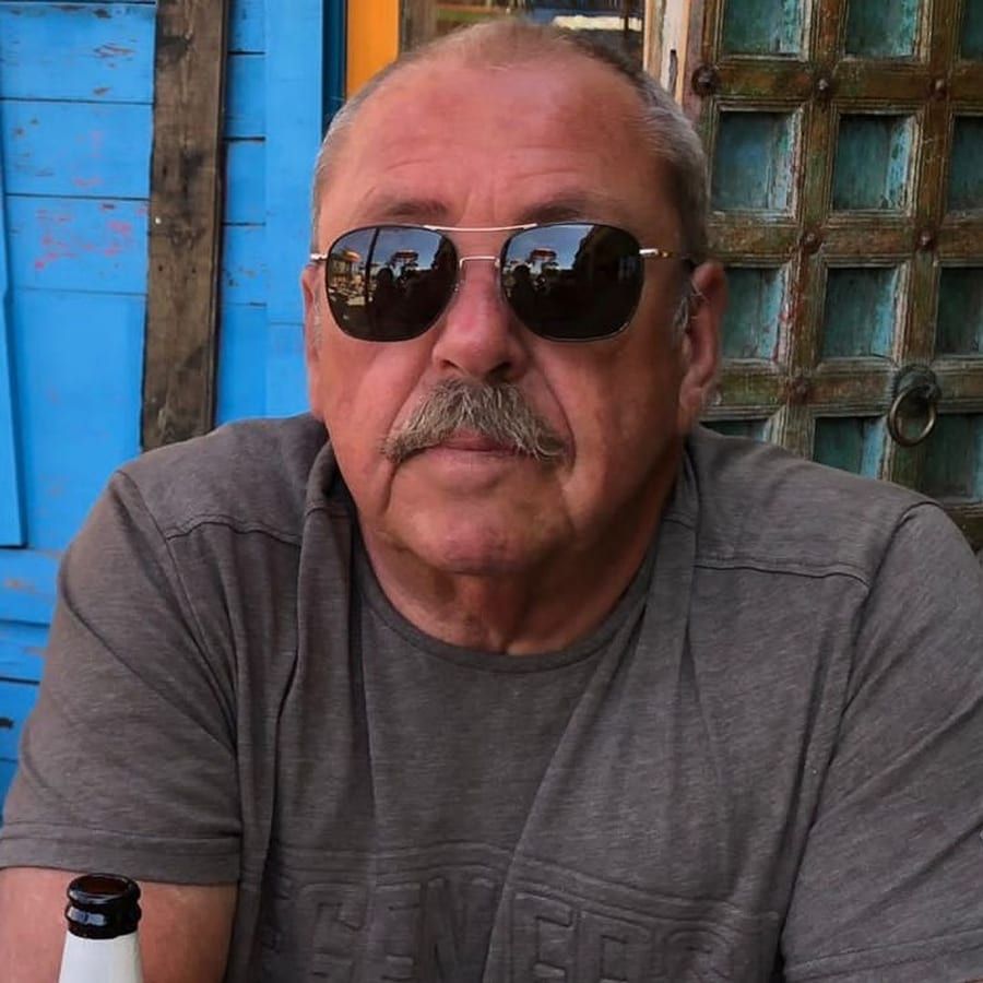 Profil von Bacary